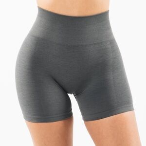 Alphalete Amplify Shorts - Gray - M